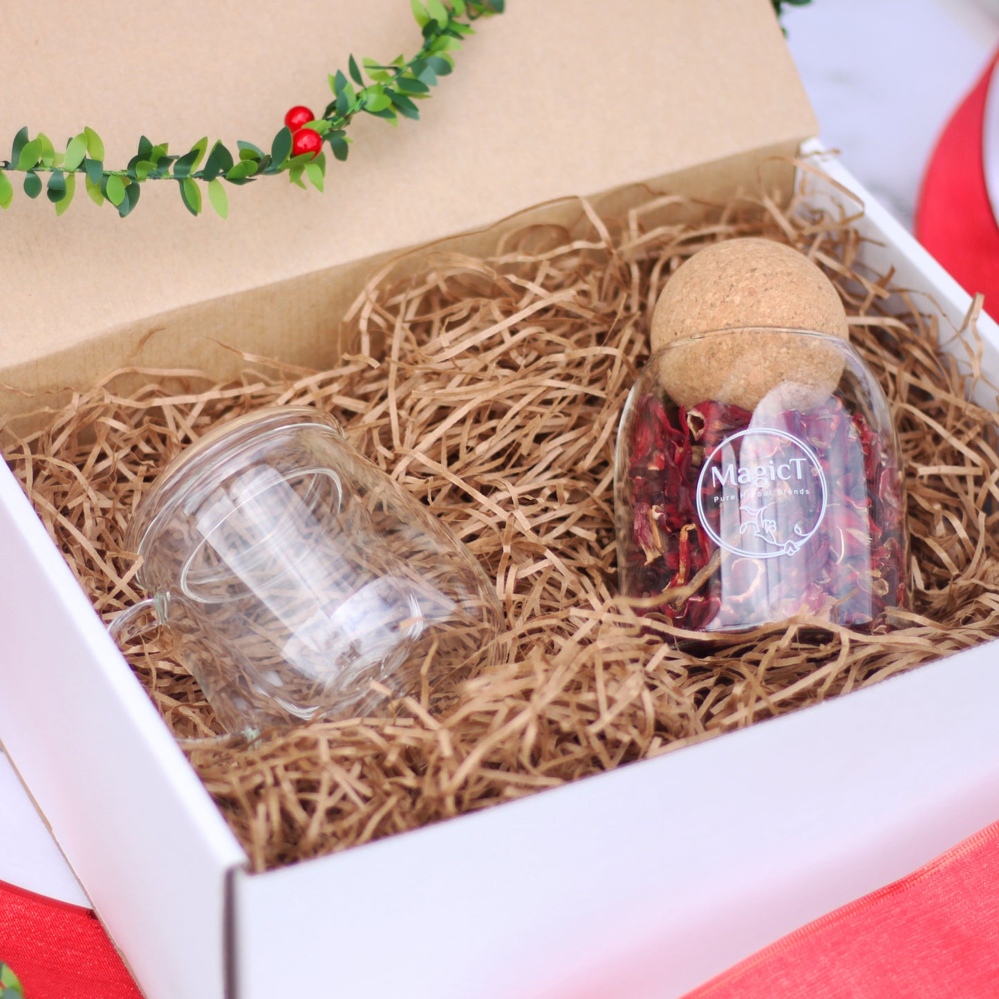 Hibiscus Cinnamon: Hibiscus, Cinnamon